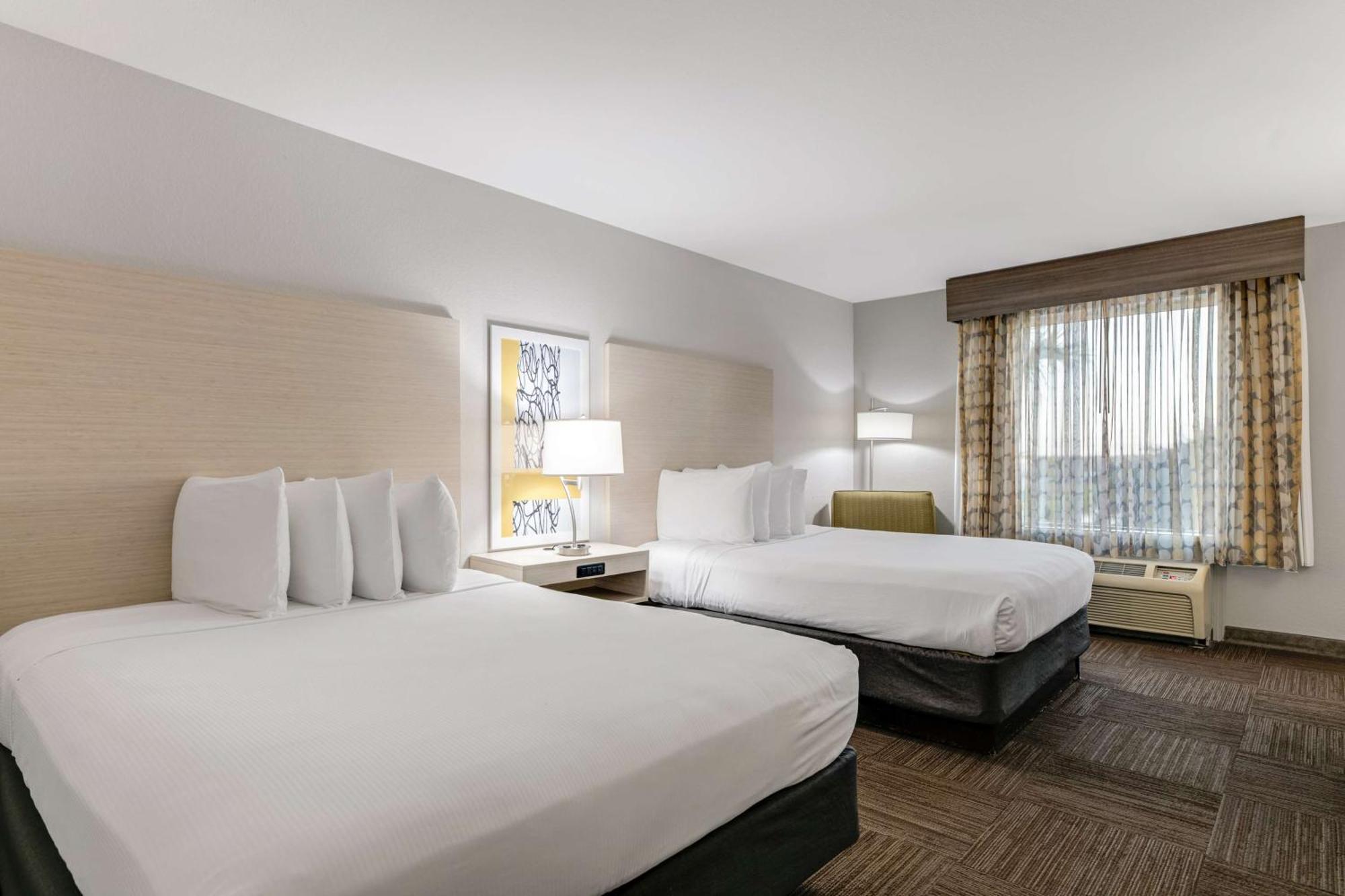 Hotel Western Inn&suites