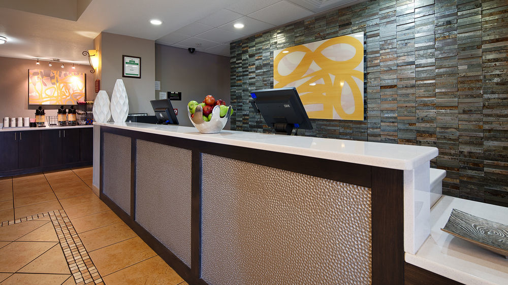 Hotel Western & 3*
